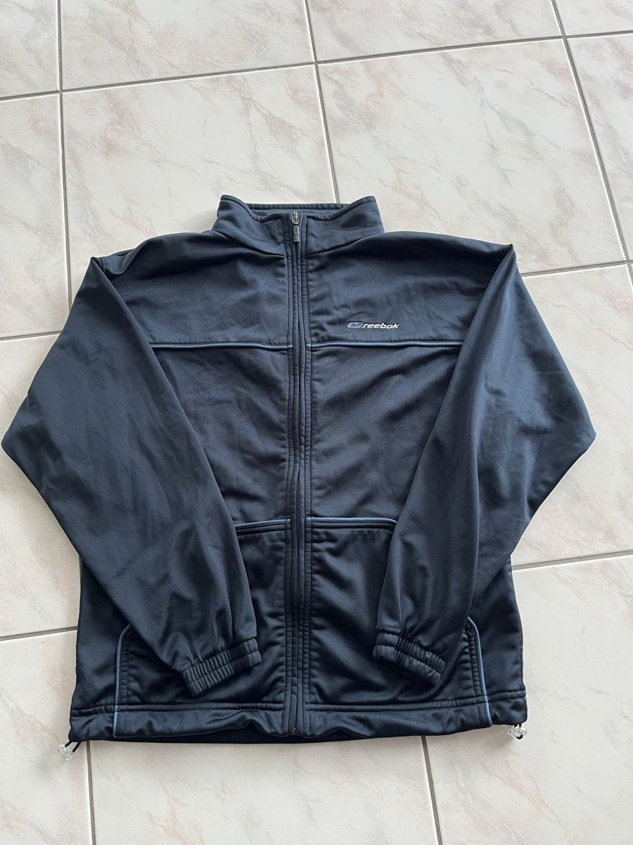 Reebok Top: Haut de survêtement Reebok Taille XS – Usato da etagnières venduto da isoz01