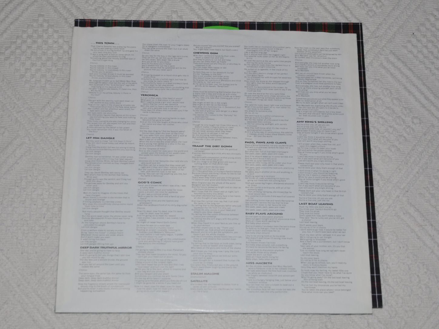 Dischi in vinile: LP Elvis Costello - Spike - The Beloved Entertainer – Usato da Boll venduto da Theodora15 2
