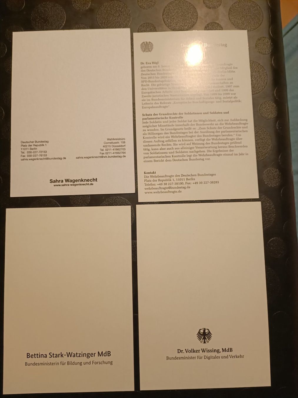 Autografi: 4x Politik -  handsignierte Autogrammkarte – Usato da Menziken venduto da Artographs 1