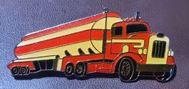 BB021 - Pin LKW Tanklastwagen Tanker Zugmaschine Truck