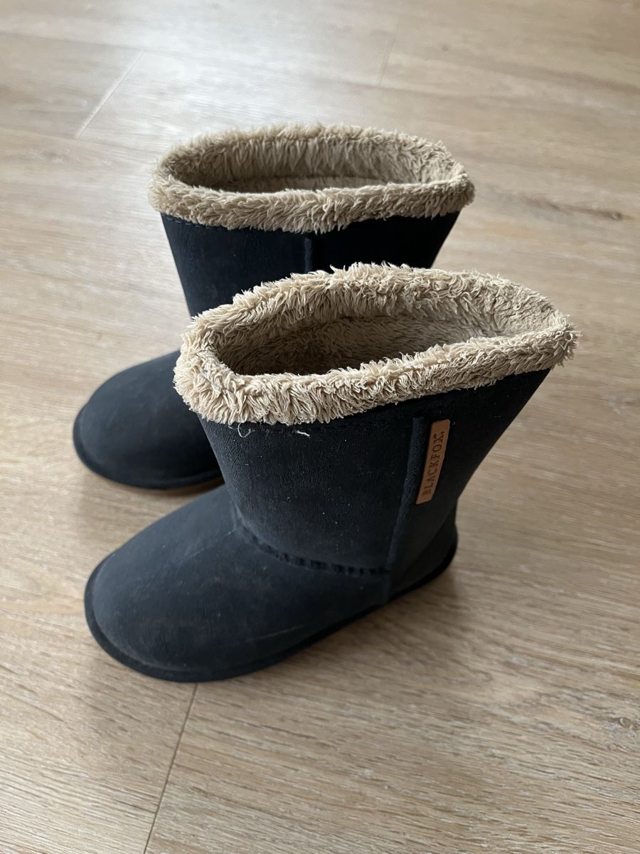 Scarpe per ragazzi: Winterstiefel Gr. 24/25 – Usato da Sulz AG venduto da Zissi31324