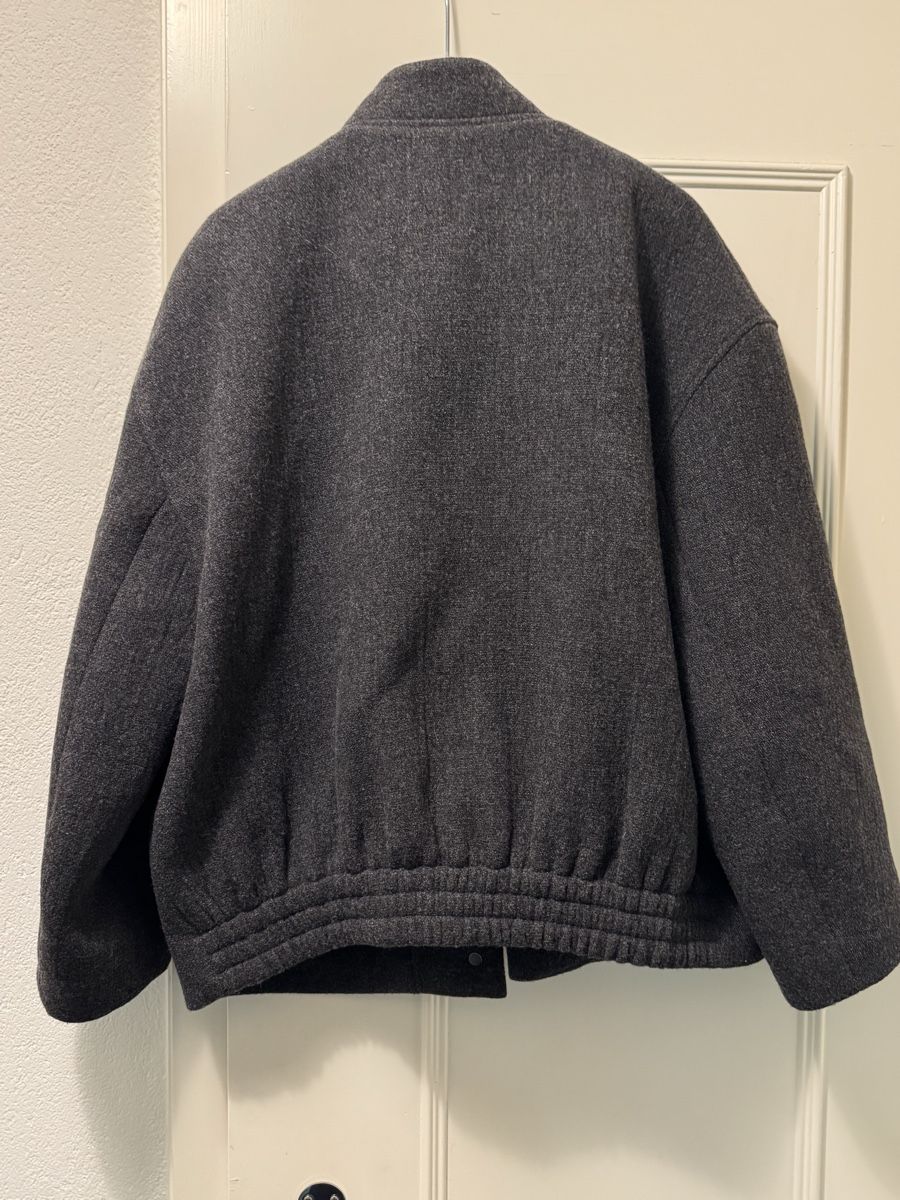 Massimo Dutti Vestes: Massimo Dutti Bomber Jacket Charcoal Grey Size S – D'occasion à Zürich par Anastasiya_g 3