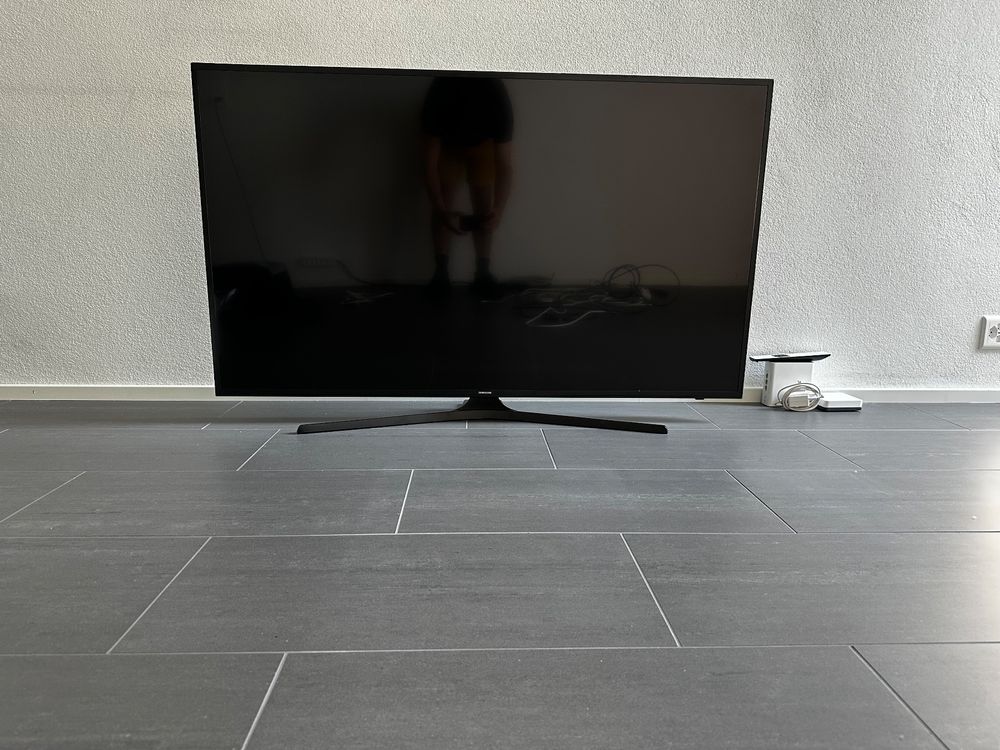 Samsung 55“ 4K Fernseher UE55KU6070U | Kaufen auf Ricardo