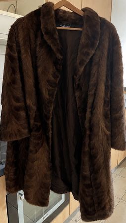 Manteau en fourrure 