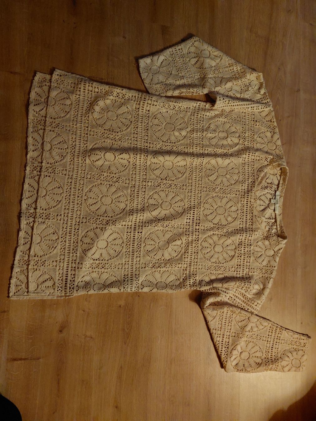 Next Camicette: Next Bluse, Gr 42, Beige, Spitze, Sommerlich, Neu – Nuovo (secondo la descrizione) da Büttikon AG venduto da lca_v7pb 1