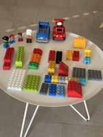 Lego  Duplo lot de briques et véhicules 