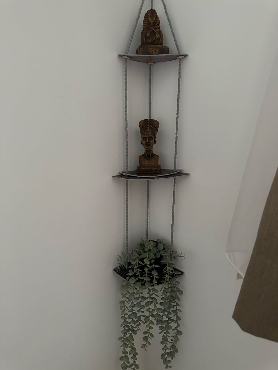 Alle Dekorationen: Makramee-Wandbehang mit 3 Ebenen – Gebraucht aus Kaltbrunn von bas_rw7r 2