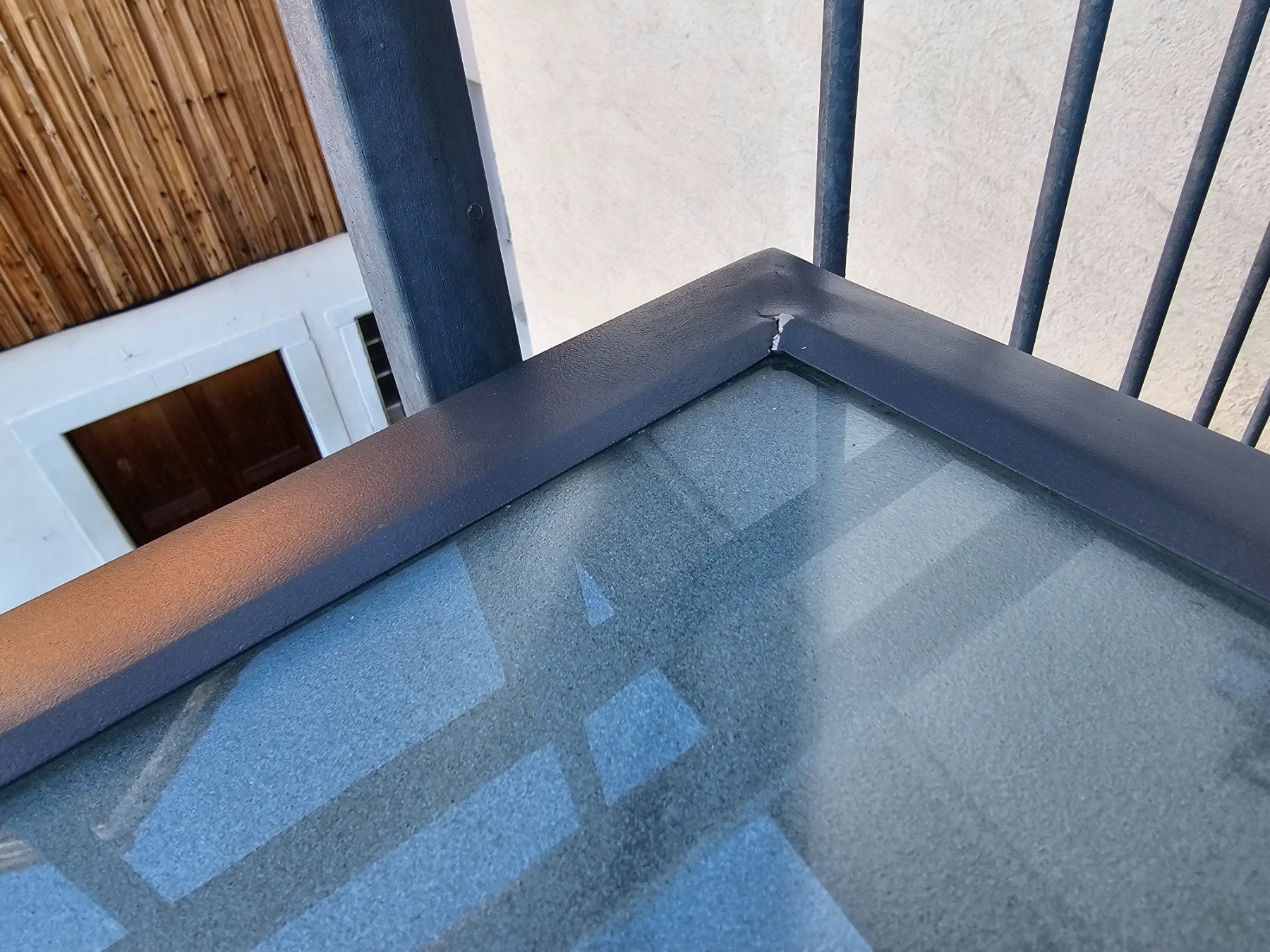Tische: Gartentisch Glastisch Tisch für Balkon oder Garten Top! – Gebraucht aus Uetikon am See von anitaane 3