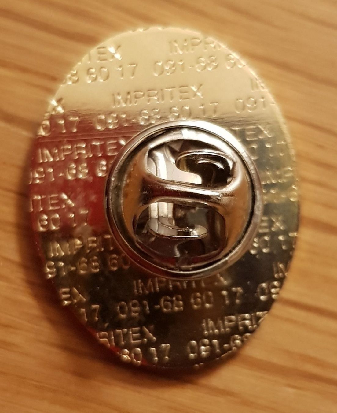 Basler Placchette & Badge: Warteck Basel Bier PIN – Usato da Emmenbrücke venduto da Herzog07 1