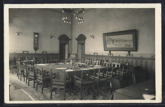 Cartoline postali: AK Locarno, Salle de la Conference – Usato da Berlin venduto da bartko-reher