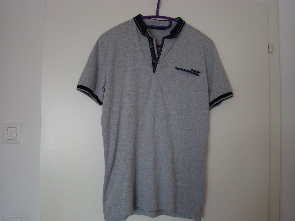 Magliette Polo: polo gris – Nuovo (secondo la descrizione) da Lussery-Villars venduto da pousinete02