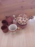 Teekrug, Stövchen und Tassen NEU