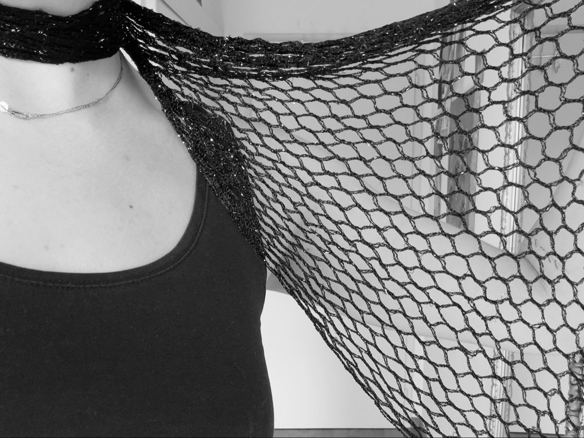 Foulards, Tücher & Schals: Schwarzer Netzschal mit Glitzerfaden neu – Gebraucht aus Aesch von fiona.sophie 1