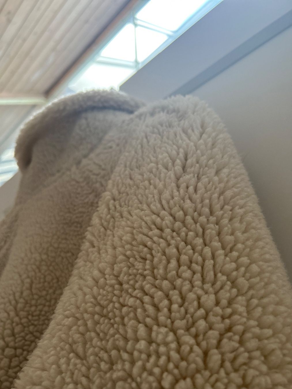 H&M Jacken: H&M Teddyjacke – Gebraucht aus Dättwil AG von fio_d76l 7