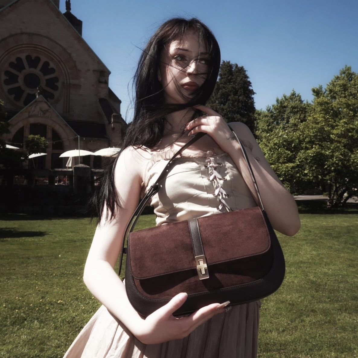 Borse da donna: Brown Designer Suede Bag – Nuovo (secondo la descrizione) da Basel venduto da yyyyyyy20 1