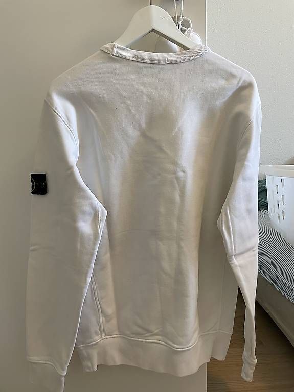 Maglioni & Felpe: Stone Island Pullover Gr. L – Usato da Ennetbürgen venduto da Jvek 1