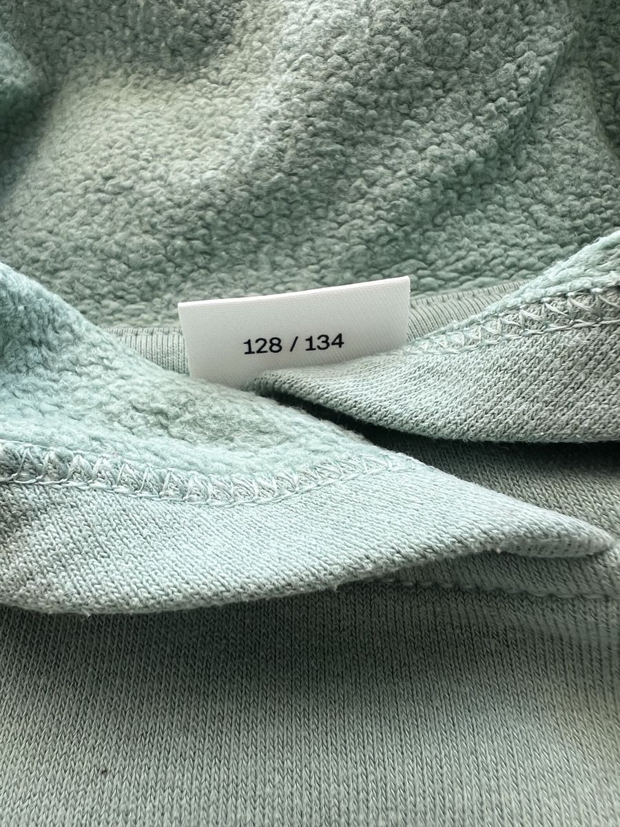Kleiderpakete & -sets: Mädchen-Set, Gr. 128/134, Hoodiejacke – Neu (gemäss Beschreibung) aus Frick von bla_zt9f 5