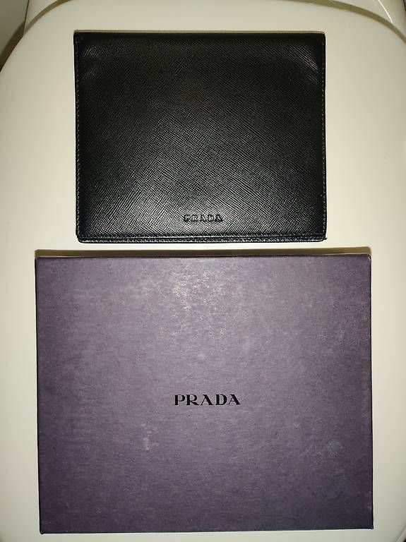 Taschen: Vintage Prada Leder Etui Tasche Hülle – Neu (gemäss Beschreibung) aus Andermatt von Bhagwan