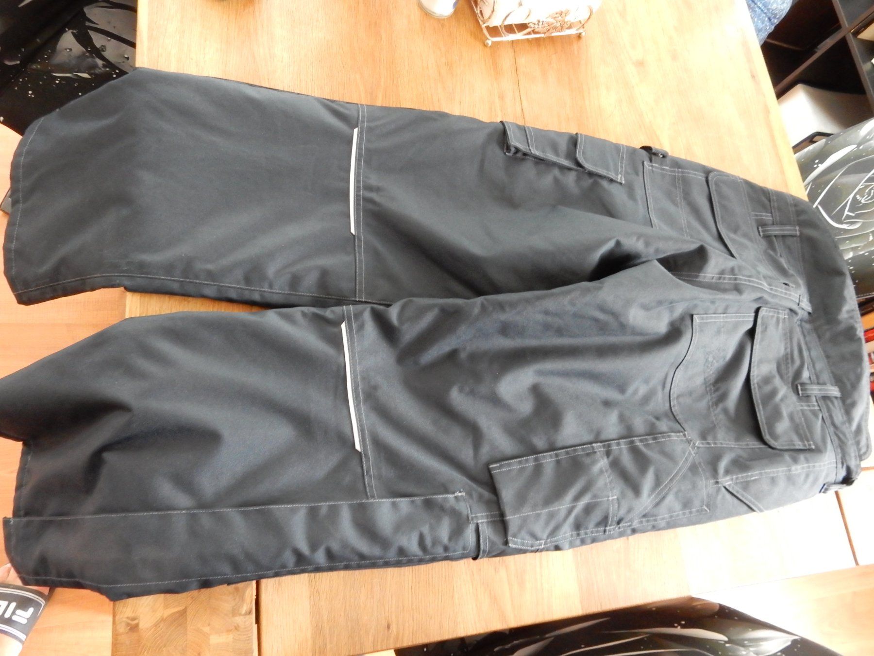 Pantaloni: Motorrad Hosen Neu – Usato da Balsthal venduto da Subaru11 4