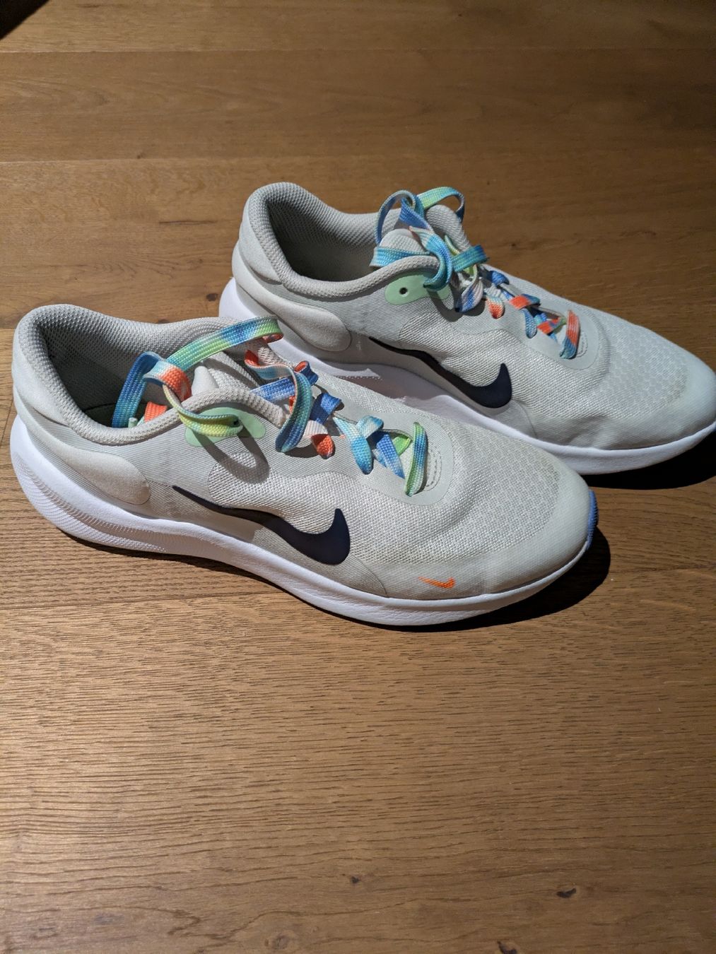 Nike Scarpe da uomo: Nike Turnschuh Gr. 38 – Usato da Pfäffikon ZH venduto da some82