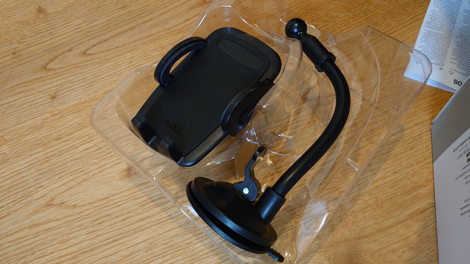 Staffe: SBS Universal Frontscheibe Handyhalterung – Usato da Toffen venduto da daenuu 3