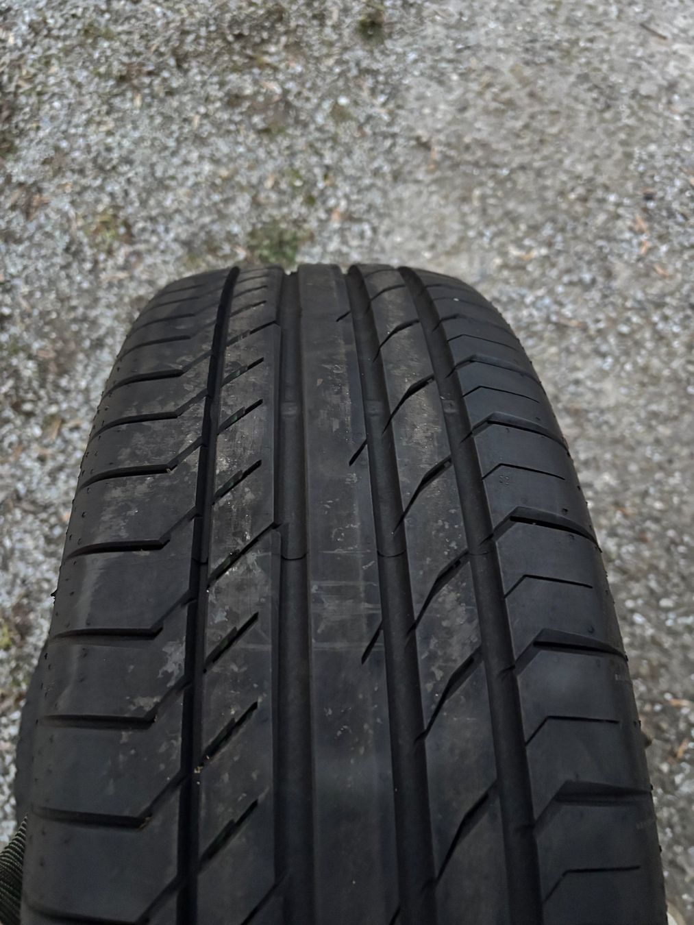 Altro in Scrittura & Disegno: 2 pneus été Continental 225/60 R18 – Usato da Romont FR venduto da Thoma_bdn 3
