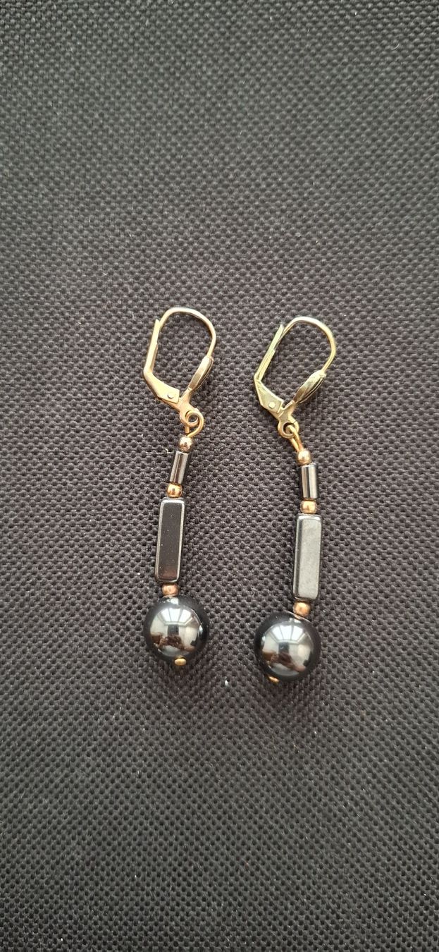 Boucles d'oreille: Vintage-Hämatit-Ohrhänger – D'occasion à Luzern par Freesmurf
