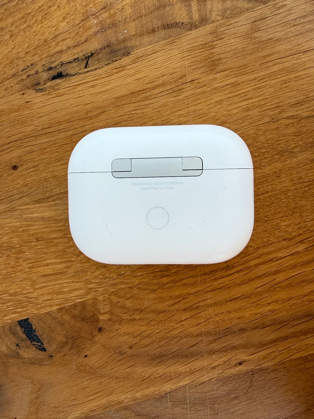 Apple Cuffie: APPLE AirPods Pro 2 Charging Case – Usato da Lausanne venduto da Nine1982 5