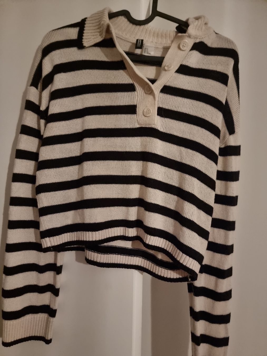 H&M Maglioni & Felpe: H&M Strickpullover, gestreift, Beige/Schwarz – Nuovo (secondo la descrizione) da Altstätten SG venduto da melii._.98