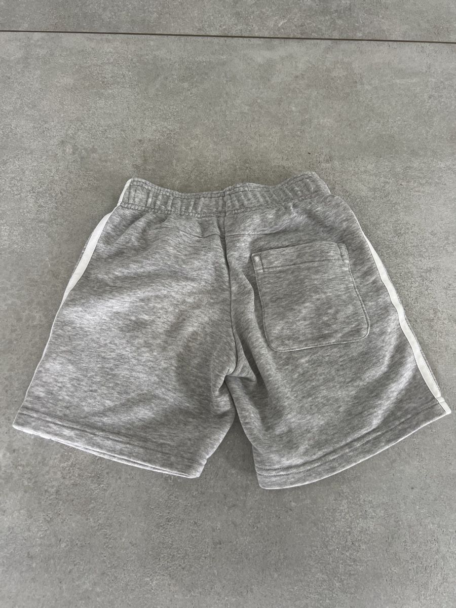 Adidas Pantalons: Adidas Short – D'occasion à Bottmingen par ale3829 1
