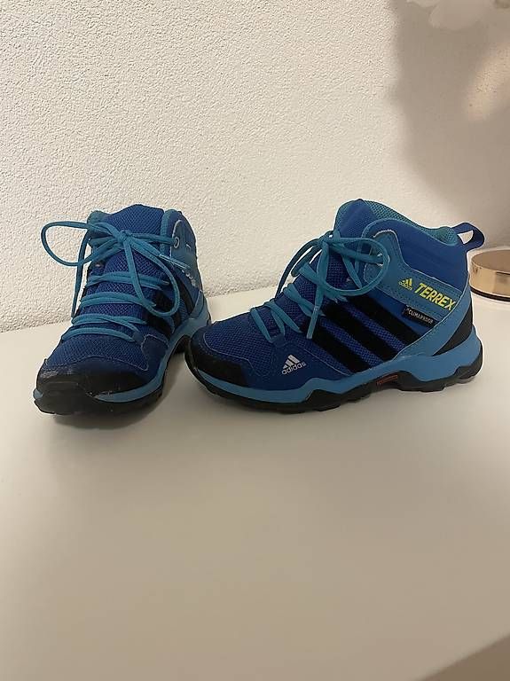 Adidas Scarpe per ragazzi: Adidas Terrex AX2R Mid CP Kinder-Wanderschuhe | Gr. 29 – Usato da Glis venduto da SabrinaXA