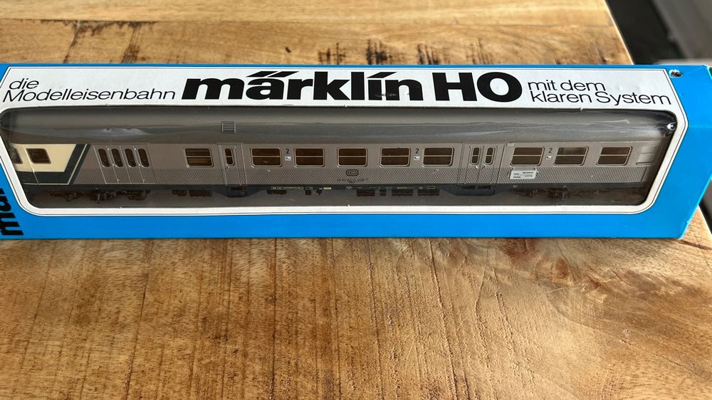 Märklin H0 - Transport de passagers - 4 chariots TEE, avec