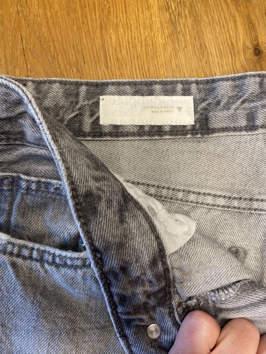 Zara Jeans: Wide leg von Zara – Usato da Bonstetten venduto da Isabelle1405 1