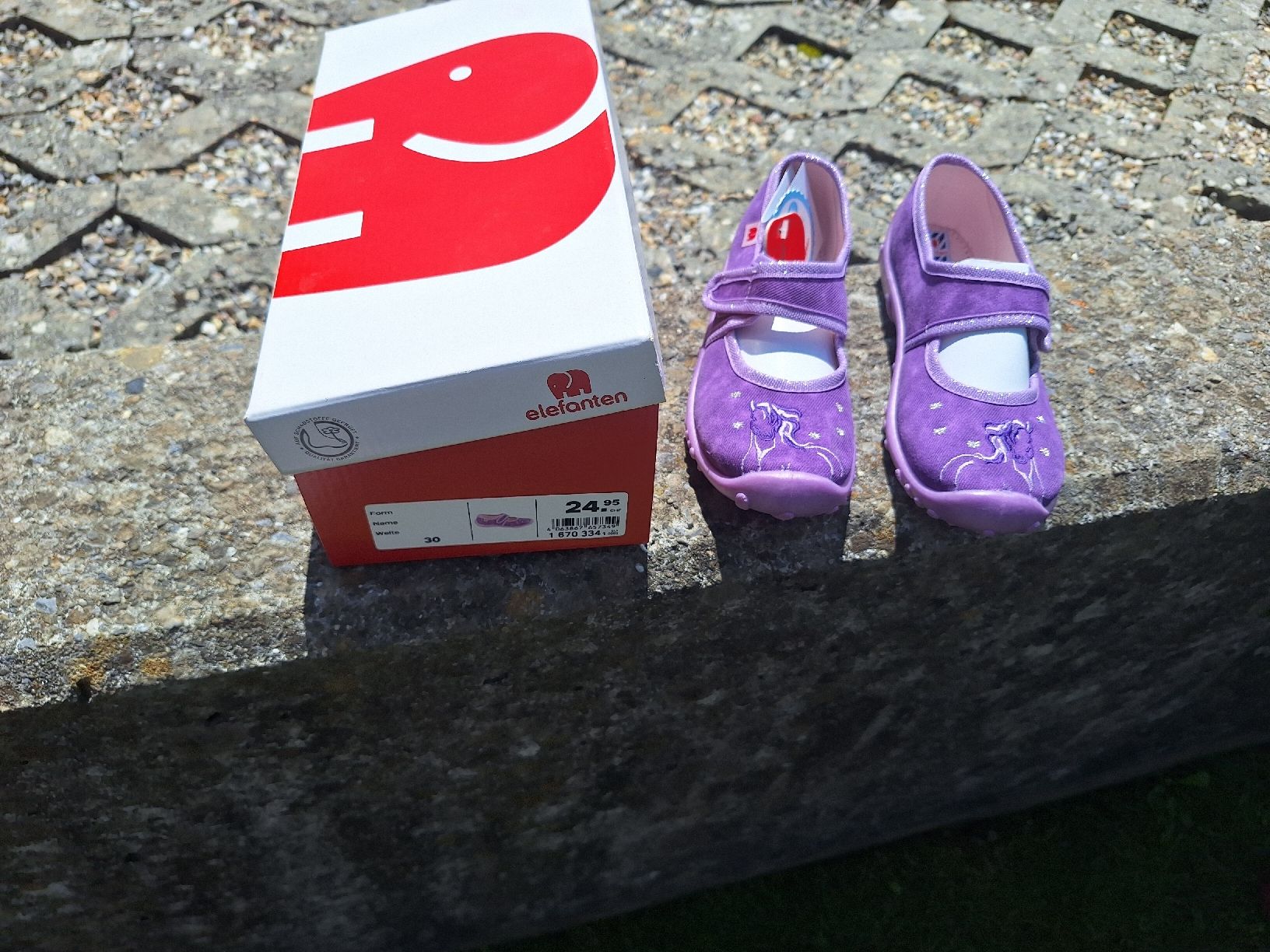 Superfit Schuhe für Mädchen: Hausschuhe/Finken 30 – Neu und originalverpackt aus Frutigen von Autoflitzer
