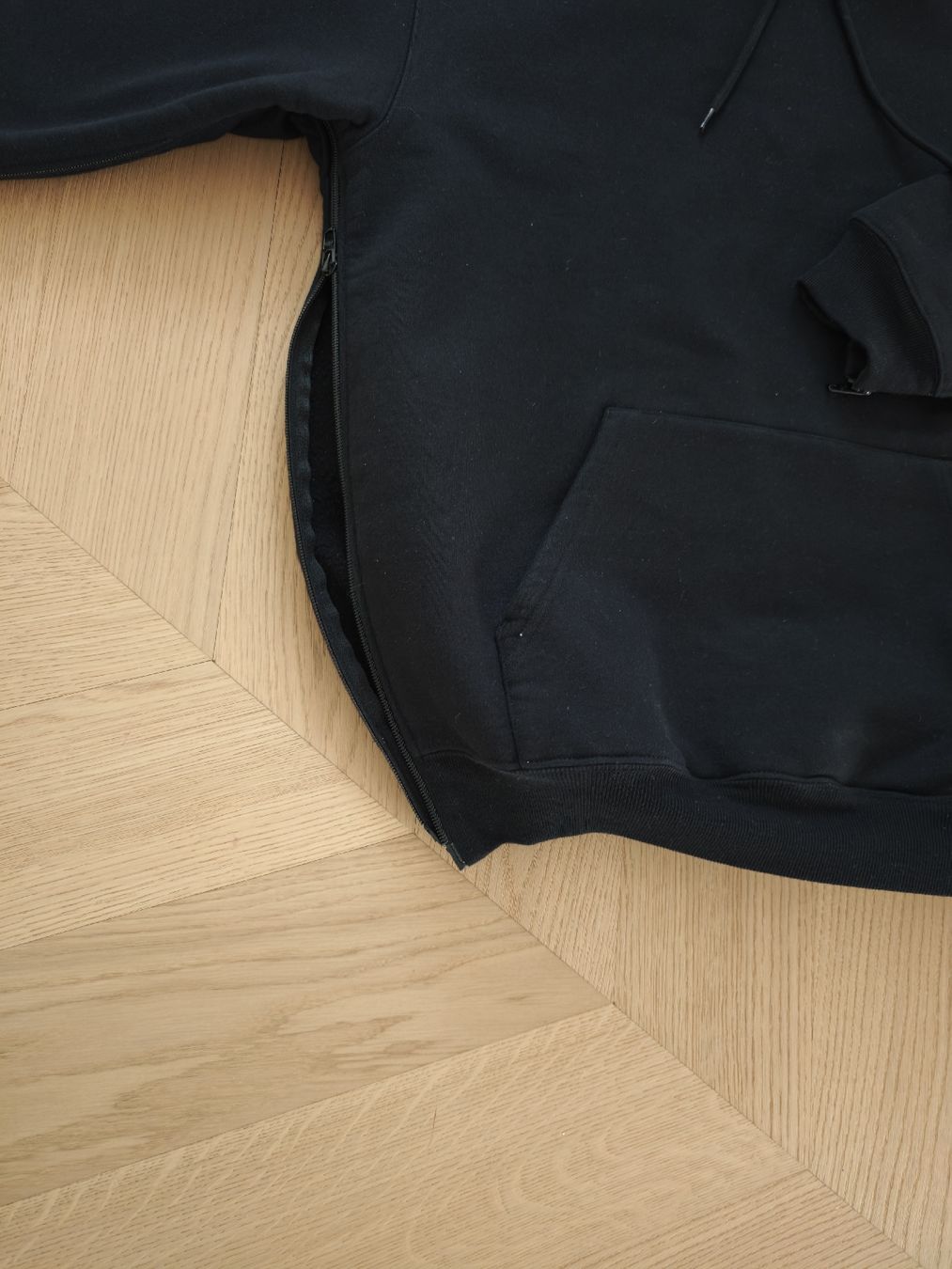 Balenciaga Maglioni & Felpe: BALENCIAGA Oversize Hoodie Kapuzenpullover – Nuovo (secondo la descrizione) da Erlenbach ZH venduto da nlh 7