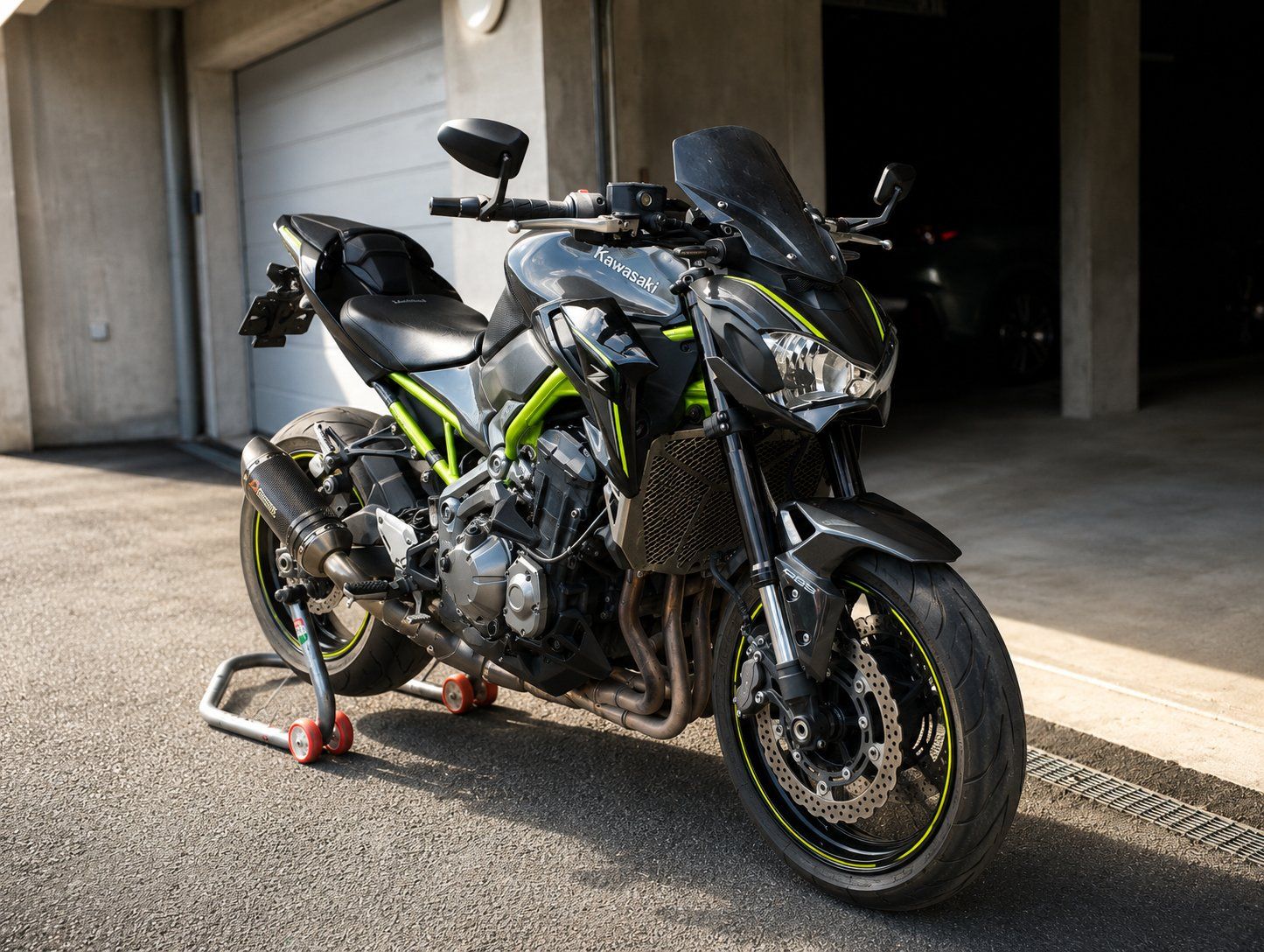 Kawasaki Strada: 2017 Kawasaki z900 pack performance – Usato da Savièse venduto da cer_c2mp