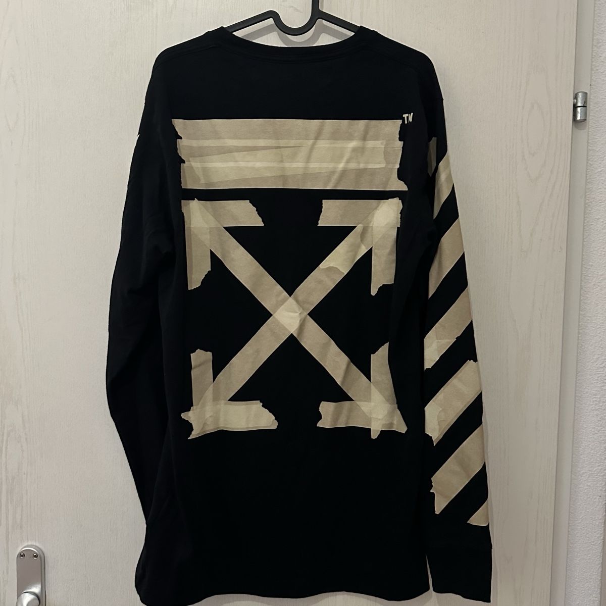 Maglioni & Felpe: Off-White Langarmshirt original – Usato da Wetzikon ZH venduto da leo_wf85 1