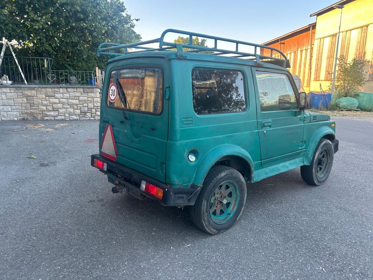 Suzuki Automobili: Suzuki Samurai 30 Km/h – Usato da Ulmiz venduto da jes_7qt5 1