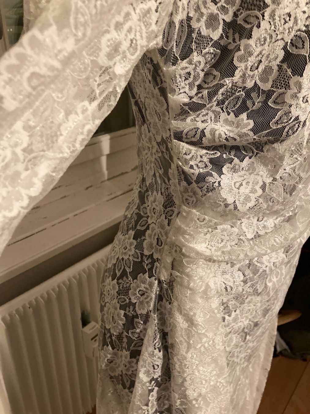 Vestiti: Tolles Spitzenkleid – Usato da Bern venduto da mymo01 4