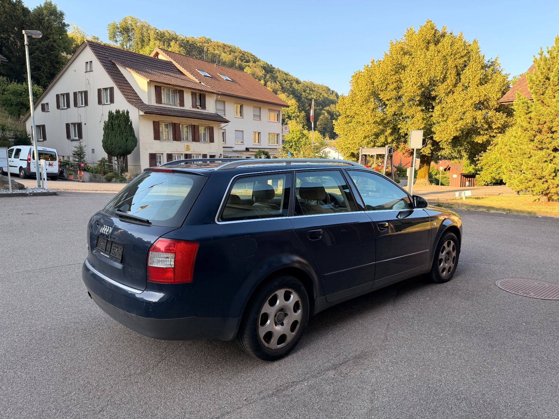 Audi Autos: AUDI A4 Avant 2.0 FSI – Gebraucht aus Diegten von Lugia46 4