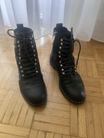 Leather boots 