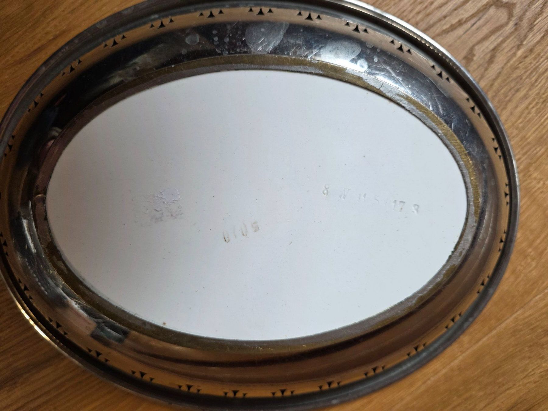 Ciotole: antike Blech Metall Emaille Früchte Schale oval – Usato da Walterswil BE venduto da Lonitti 5