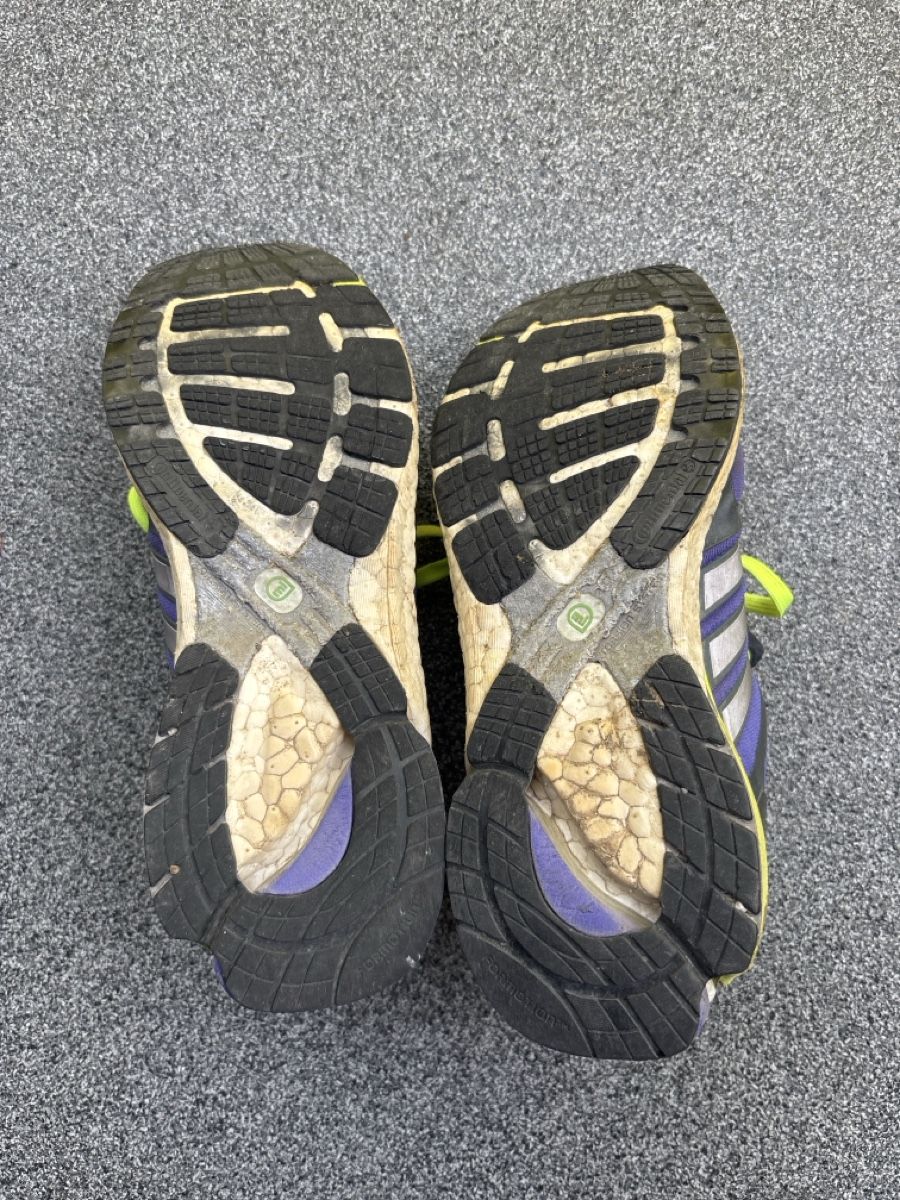 Adidas Chaussures femmes: Adidas Boost Laufschuhe – D'occasion à St. Gallen par sabrina_19 2