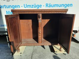 Hochwertige Holz-Komode, geschnitzt, Neoklassik 162x145cm