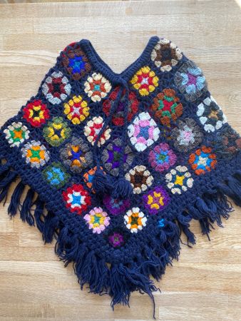 Mädchen Poncho 7-10 Jahre