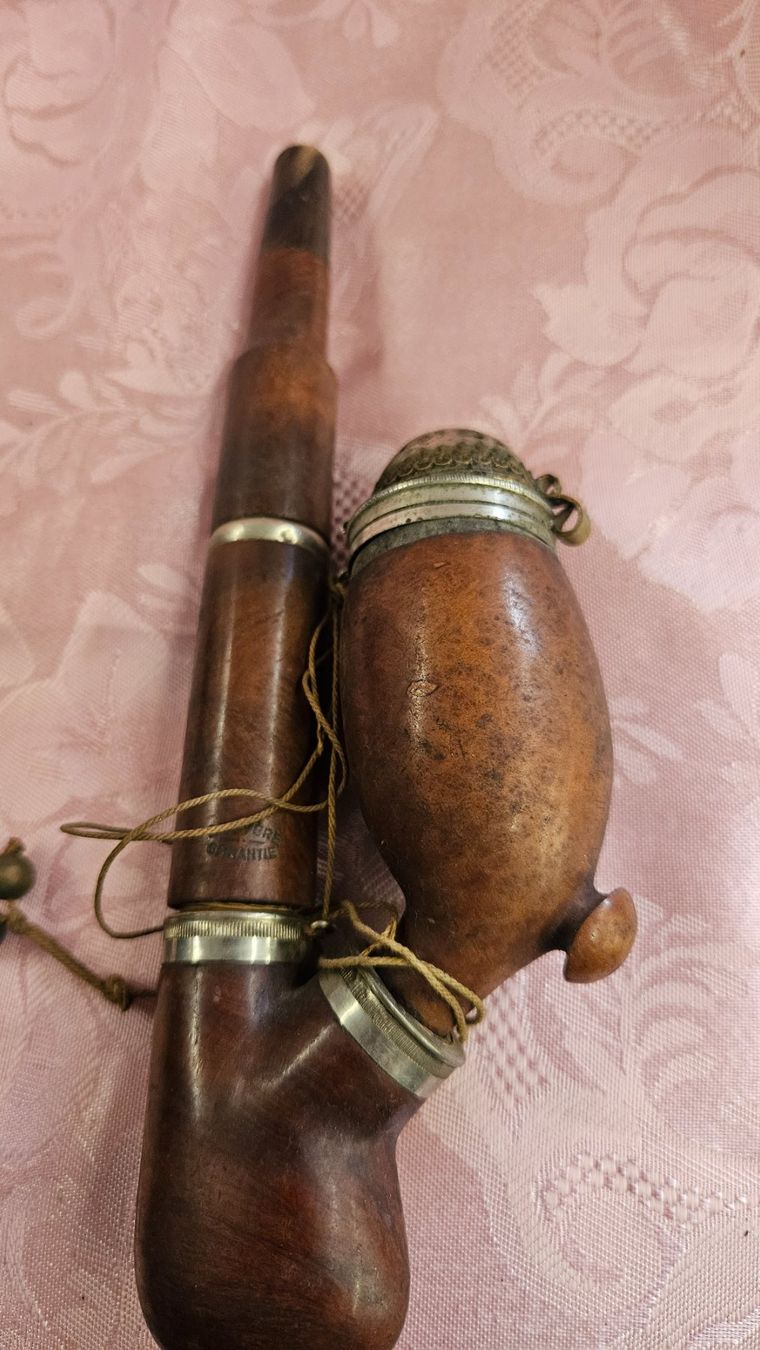 Pipes & Accessoires: Vecchia pipa in legno e metallo Bruyère – D'occasion à Melano par H-Sara 2