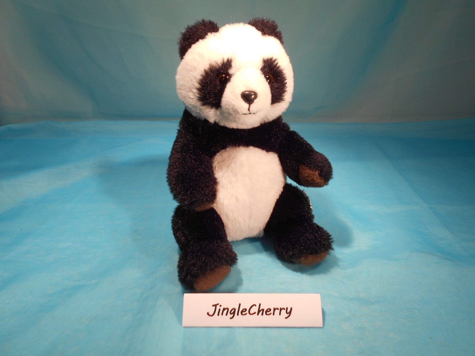 WWF Giocattoli: WWF Panda Bär Plüsch L: 25cm sitzend – Nuovo (secondo la descrizione) da Bellach venduto da JingleCherry