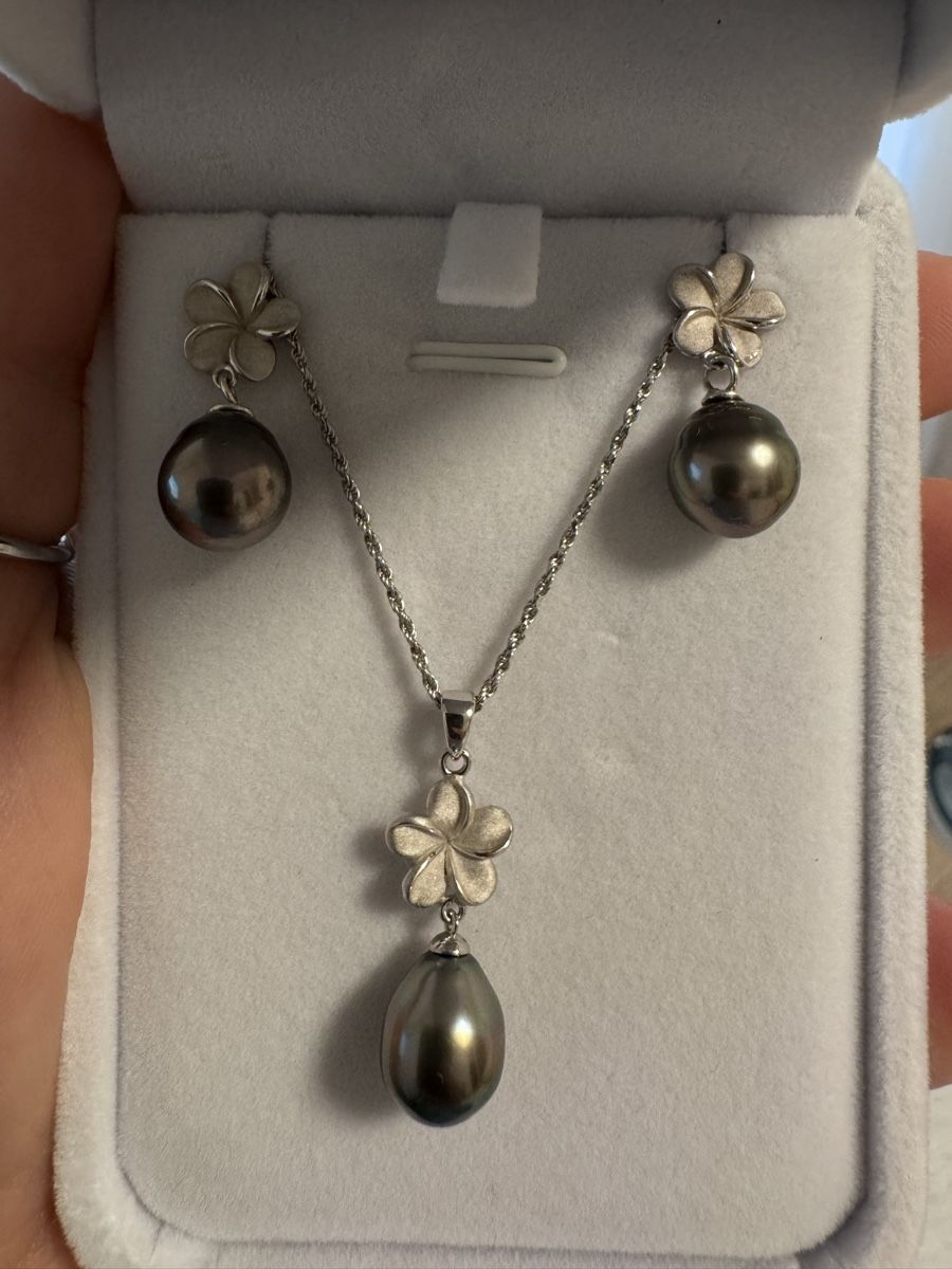 Perle (finte): Elegantes Tahiti-Perlen Set mit 925 Silber – Nuovo e nell'imballaggio originale da Schaan venduto da kse_rf29 2