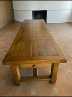 Grande table à manger en chêne massif, avec rallonges