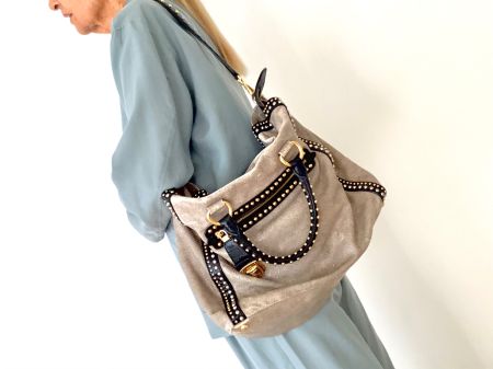 Prada Leder Shopper Beige/Schwarz langer Schulterriemen